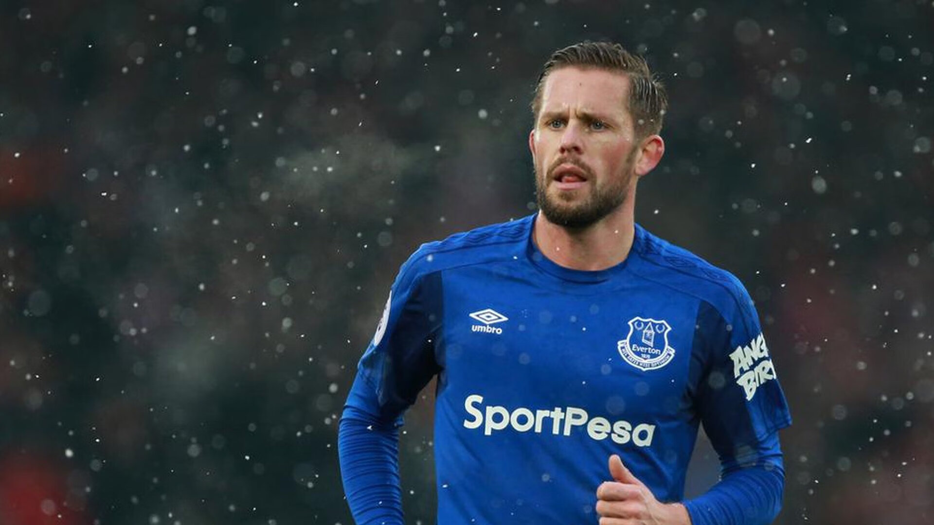 德甲快速突袭：秒秒钟冲破防线！，德甲对抗